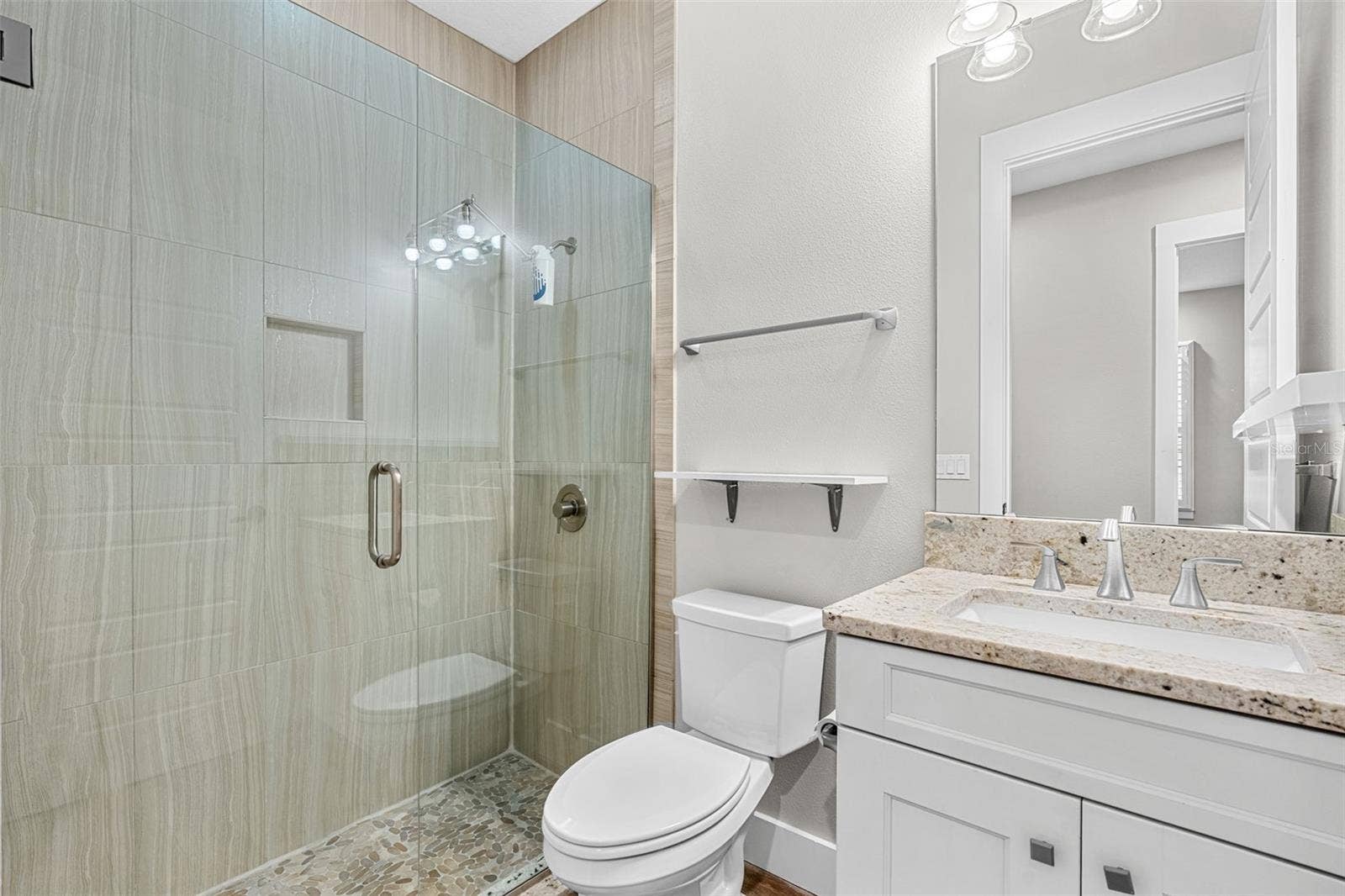 437 N CAPEN AVENUE, Winter Park, FL 32789 437 N CAPEN AVENUE, Winter Park, FL 32789