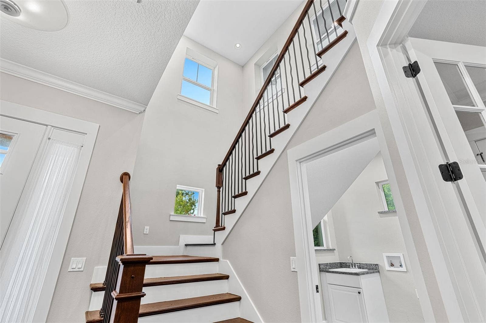 437 N CAPEN AVENUE, Winter Park, FL 32789 437 N CAPEN AVENUE, Winter Park, FL 32789