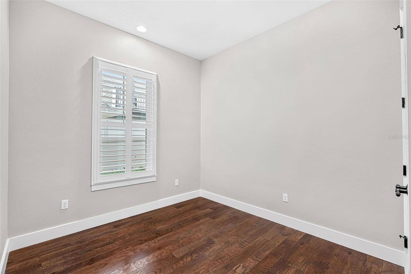 437 N CAPEN AVENUE, Winter Park, FL 32789 437 N CAPEN AVENUE, Winter Park, FL 32789