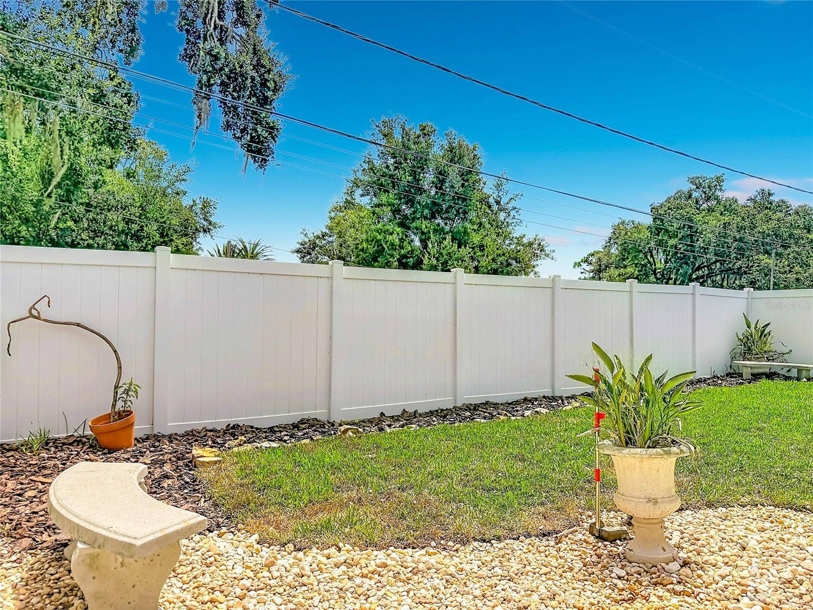 4627 CANARY STREET, Orlando, FL 32812 4627 CANARY STREET, Orlando, FL 32812