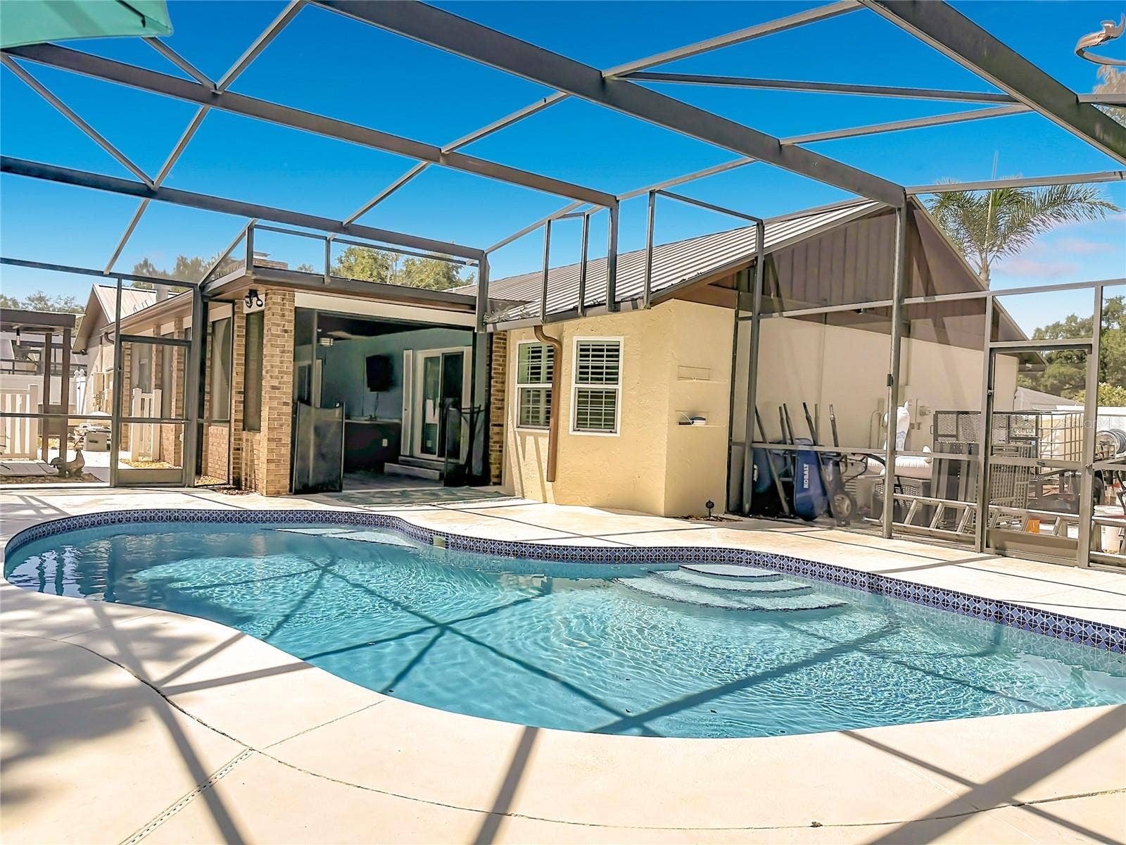 4627 CANARY STREET, Orlando, FL 32812 4627 CANARY STREET, Orlando, FL 32812