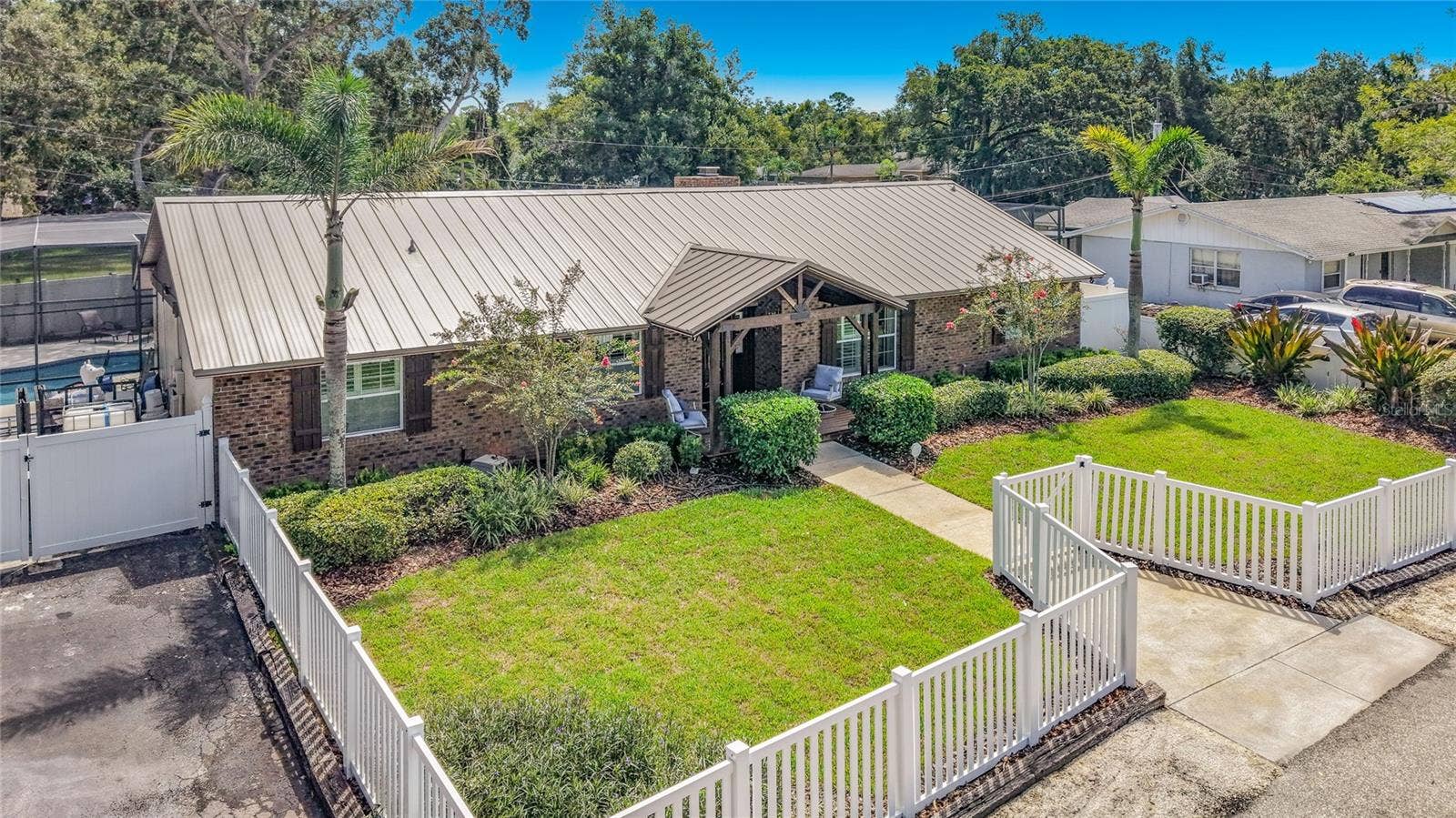 4627 CANARY STREET, Orlando, FL 32812 4627 CANARY STREET, Orlando, FL 32812