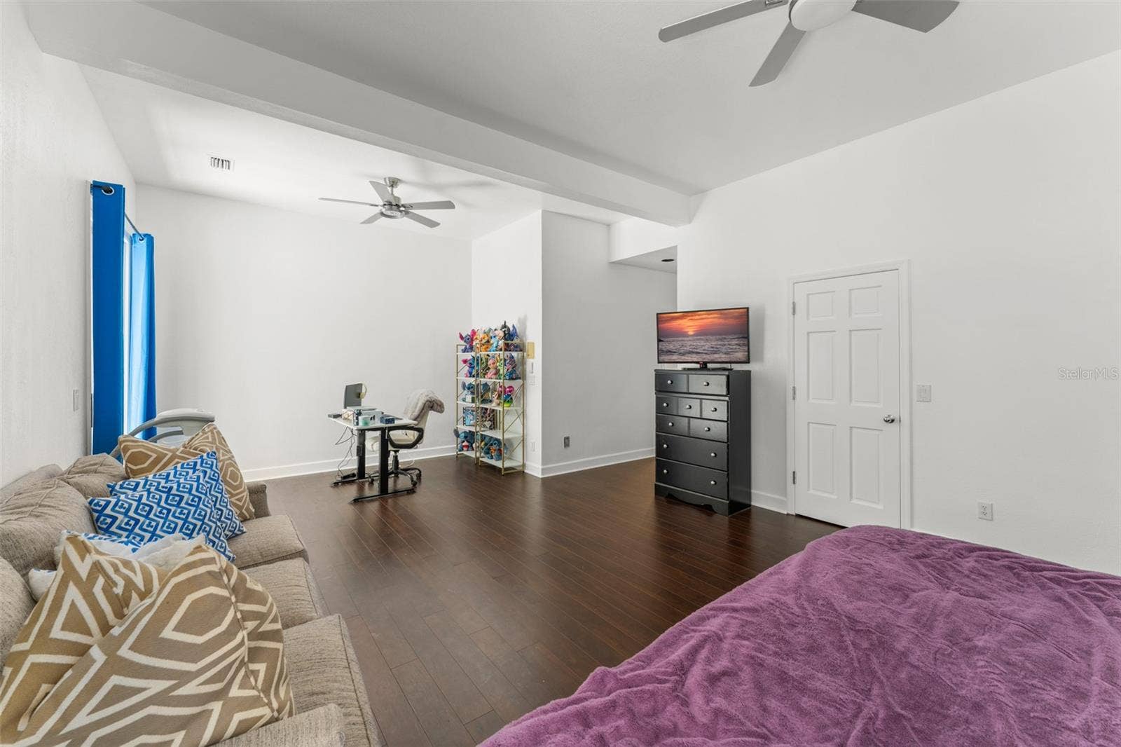5073 LATROBE DR, Windermere, FL 34786 5073 LATROBE DR, Windermere, FL 34786