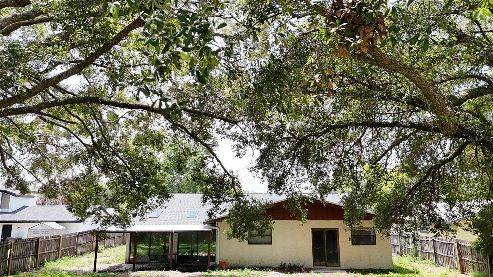2008 HOUNDSLAKE DRIVE, Winter Park, FL 32792 2008 HOUNDSLAKE DRIVE, Winter Park, FL 32792