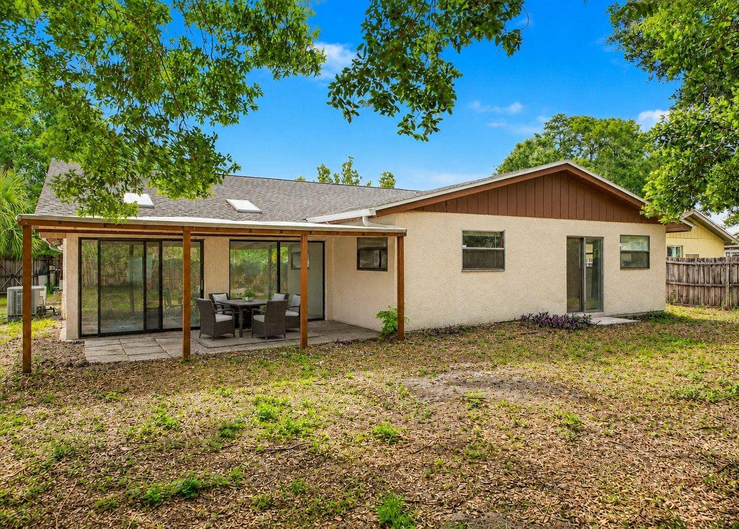 2008 HOUNDSLAKE DRIVE, Winter Park, FL 32792 2008 HOUNDSLAKE DRIVE, Winter Park, FL 32792