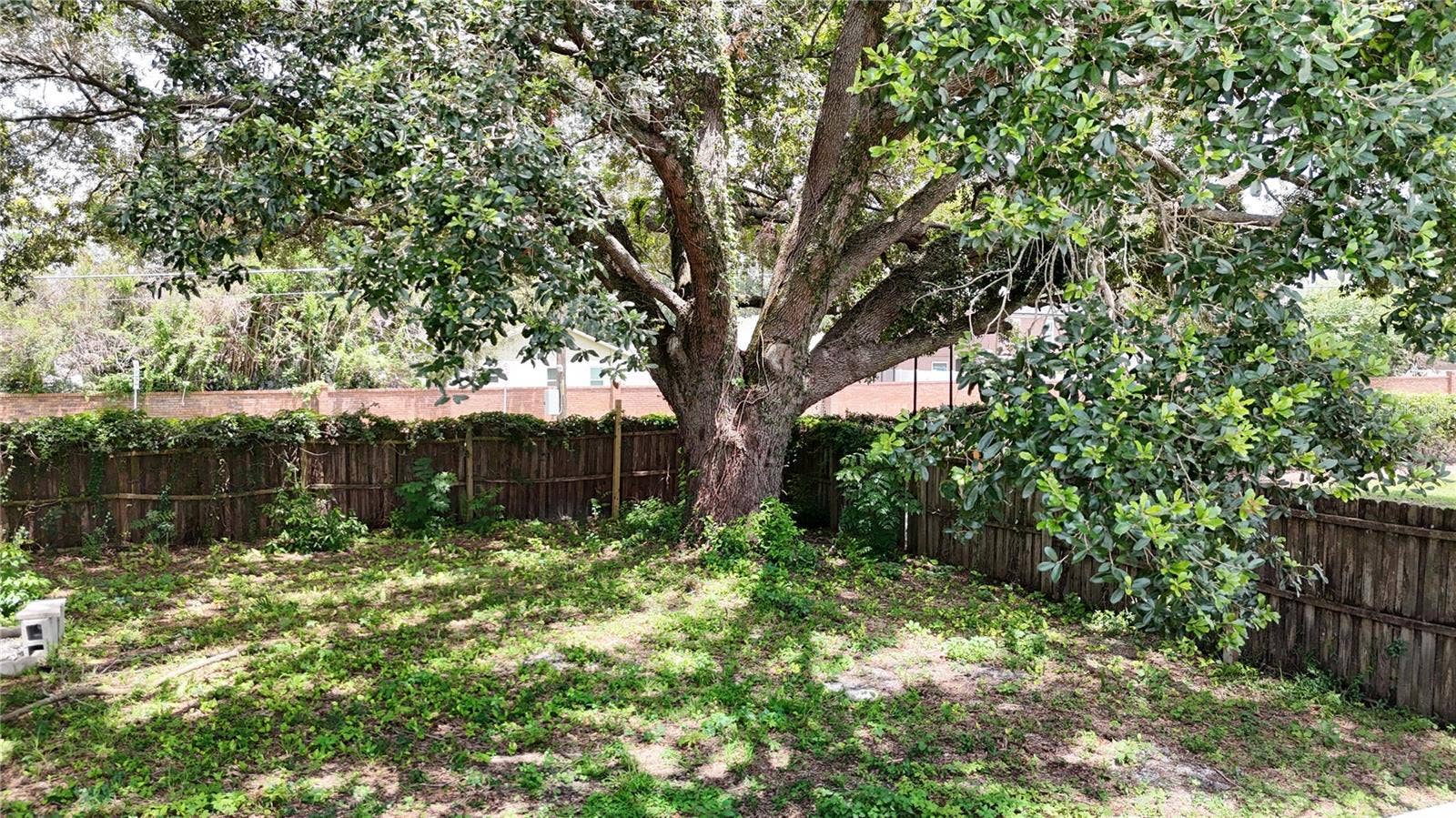 2008 HOUNDSLAKE DRIVE, Winter Park, FL 32792 2008 HOUNDSLAKE DRIVE, Winter Park, FL 32792