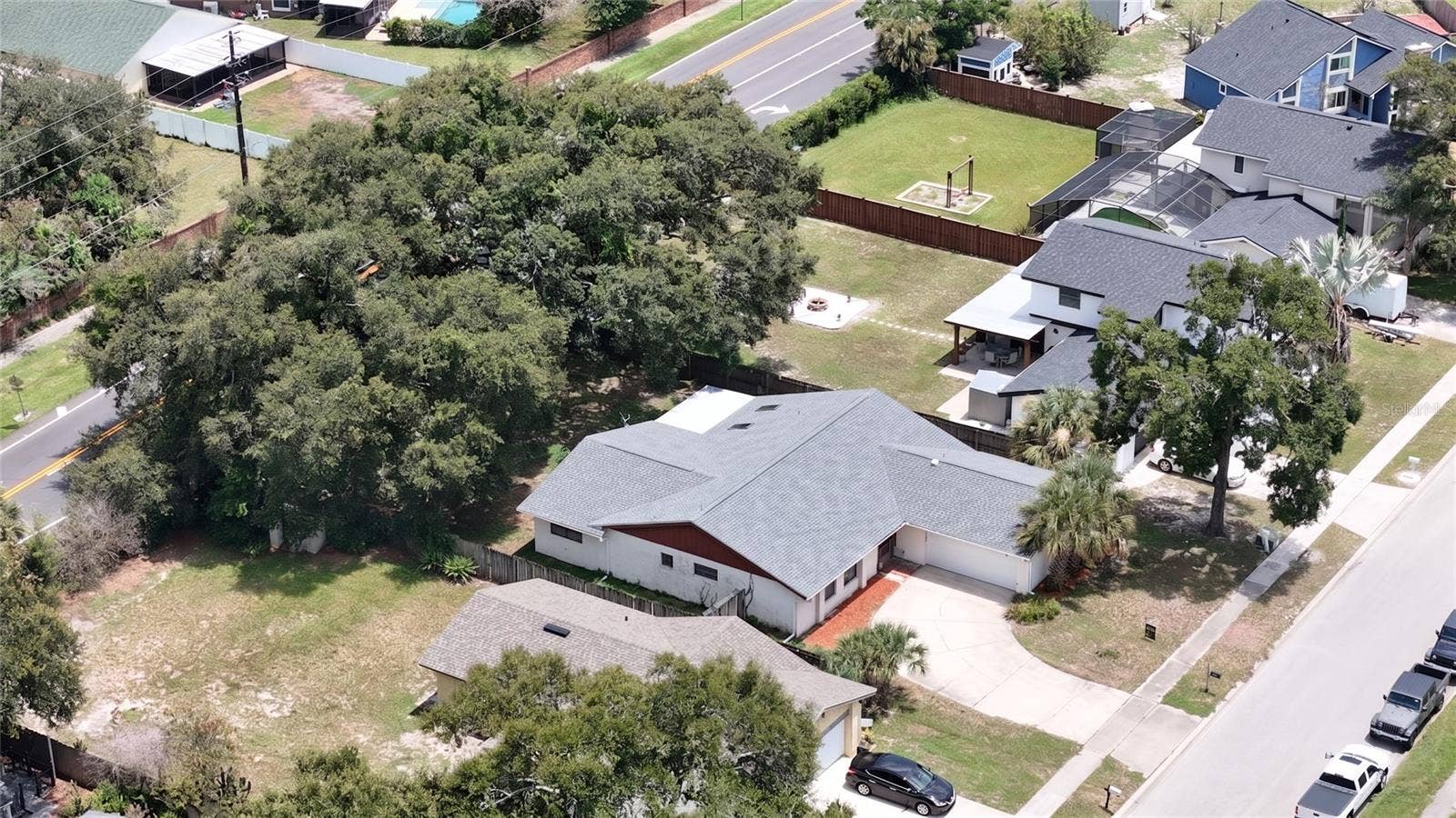 2008 HOUNDSLAKE DRIVE, Winter Park, FL 32792 2008 HOUNDSLAKE DRIVE, Winter Park, FL 32792