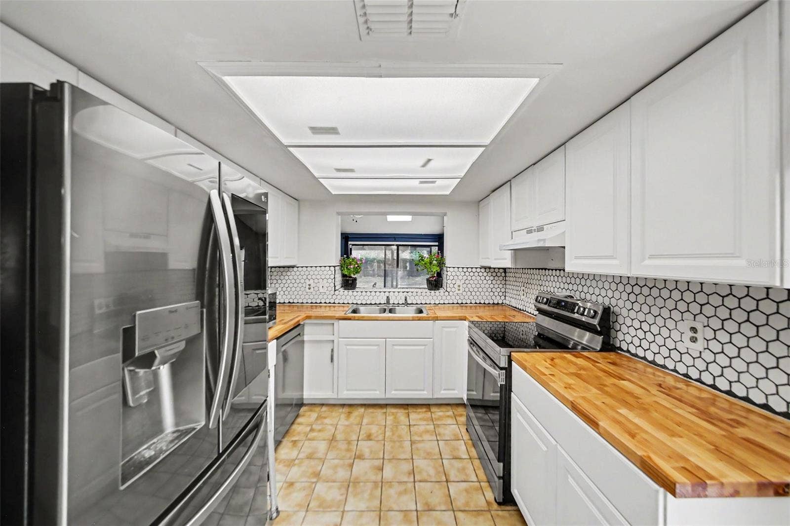 2008 HOUNDSLAKE DRIVE, Winter Park, FL 32792 2008 HOUNDSLAKE DRIVE, Winter Park, FL 32792