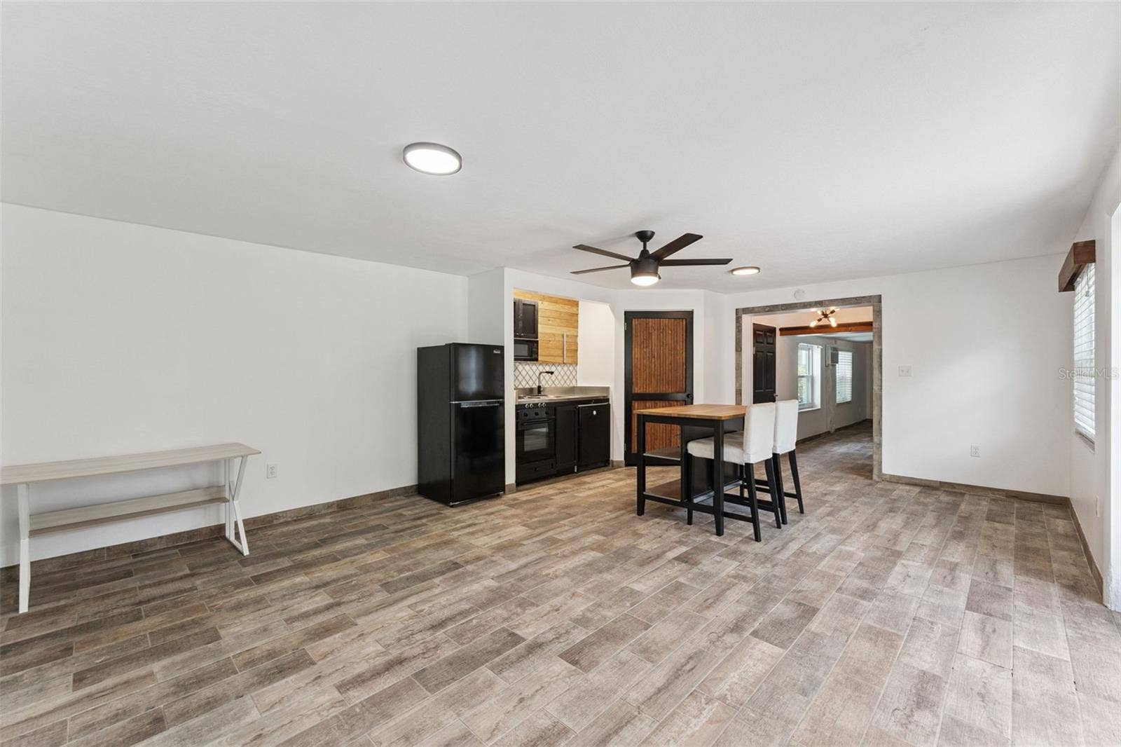 5583 JESSAMINE LANE, Orlando, FL 32839 In-law suite
