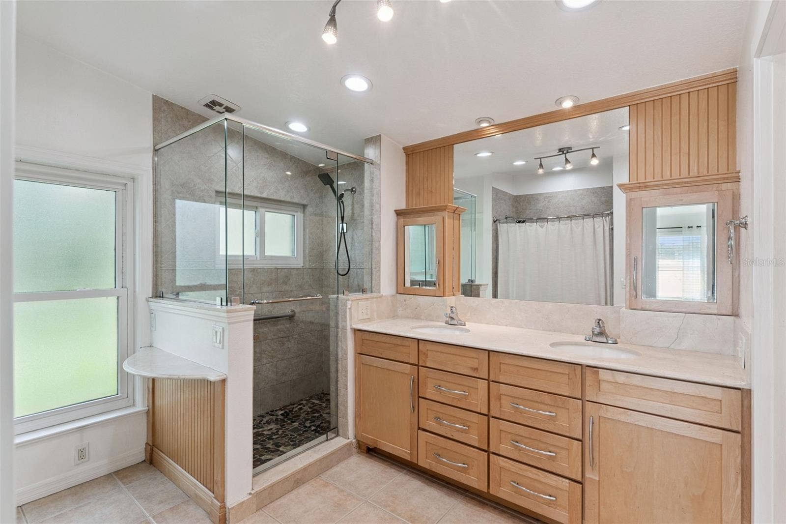 5583 JESSAMINE LANE, Orlando, FL 32839 Bathroom #3