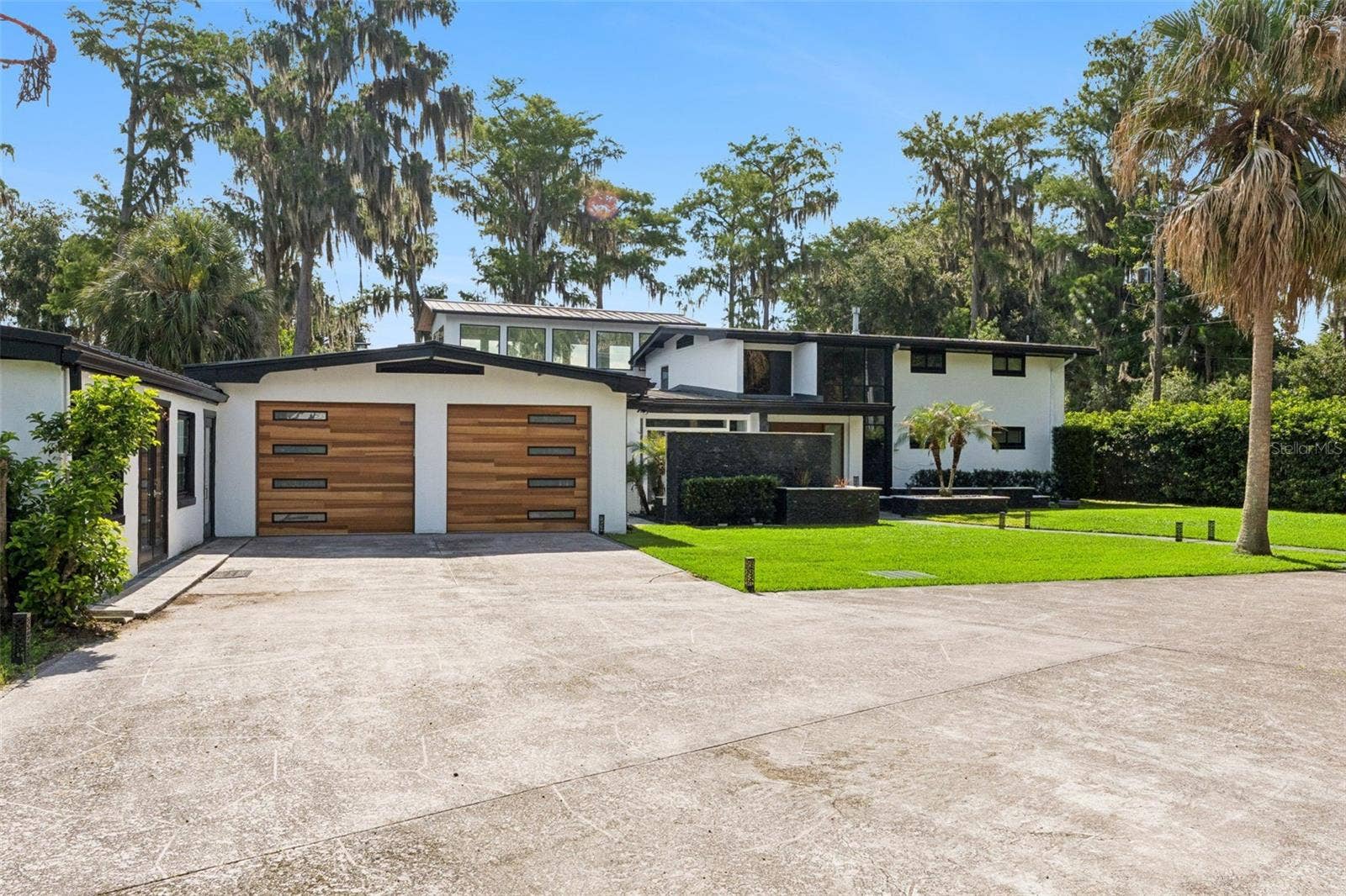 5583 JESSAMINE LANE, Orlando, FL 32839 Garage and in-law suite