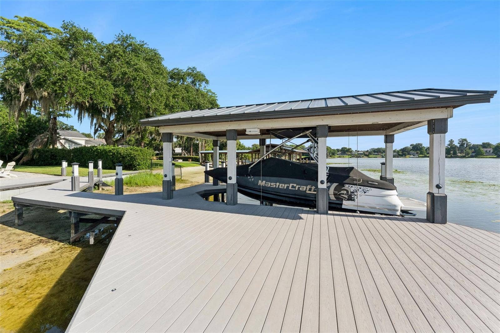 5583 JESSAMINE LANE, Orlando, FL 32839 Private dock