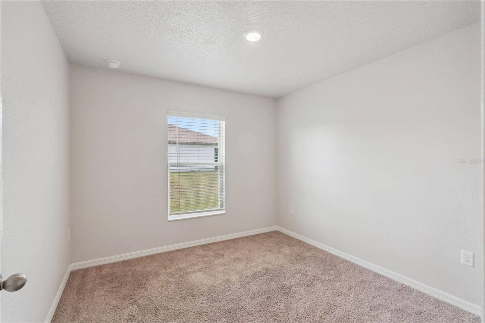 1350 BRENWAY DRIVE, Mascotte, FL 34753