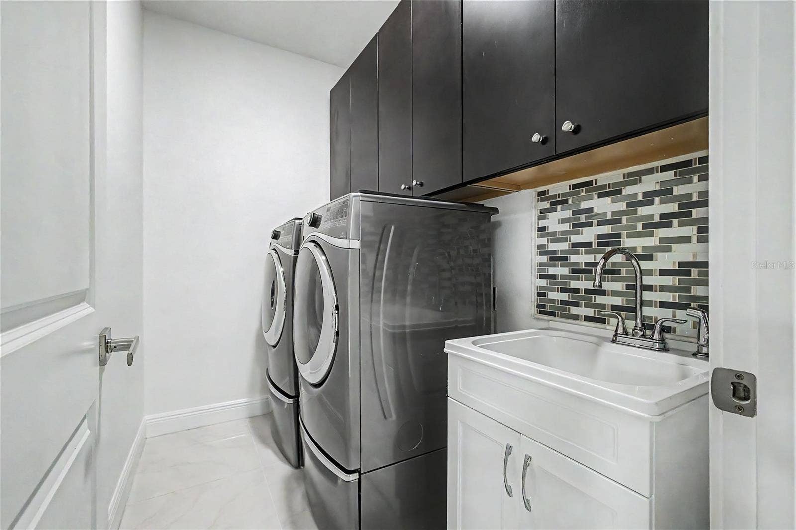 11768 HAMPSTEAD STREET, Windermere, FL 34786 11768 HAMPSTEAD STREET, Windermere, FL 34786