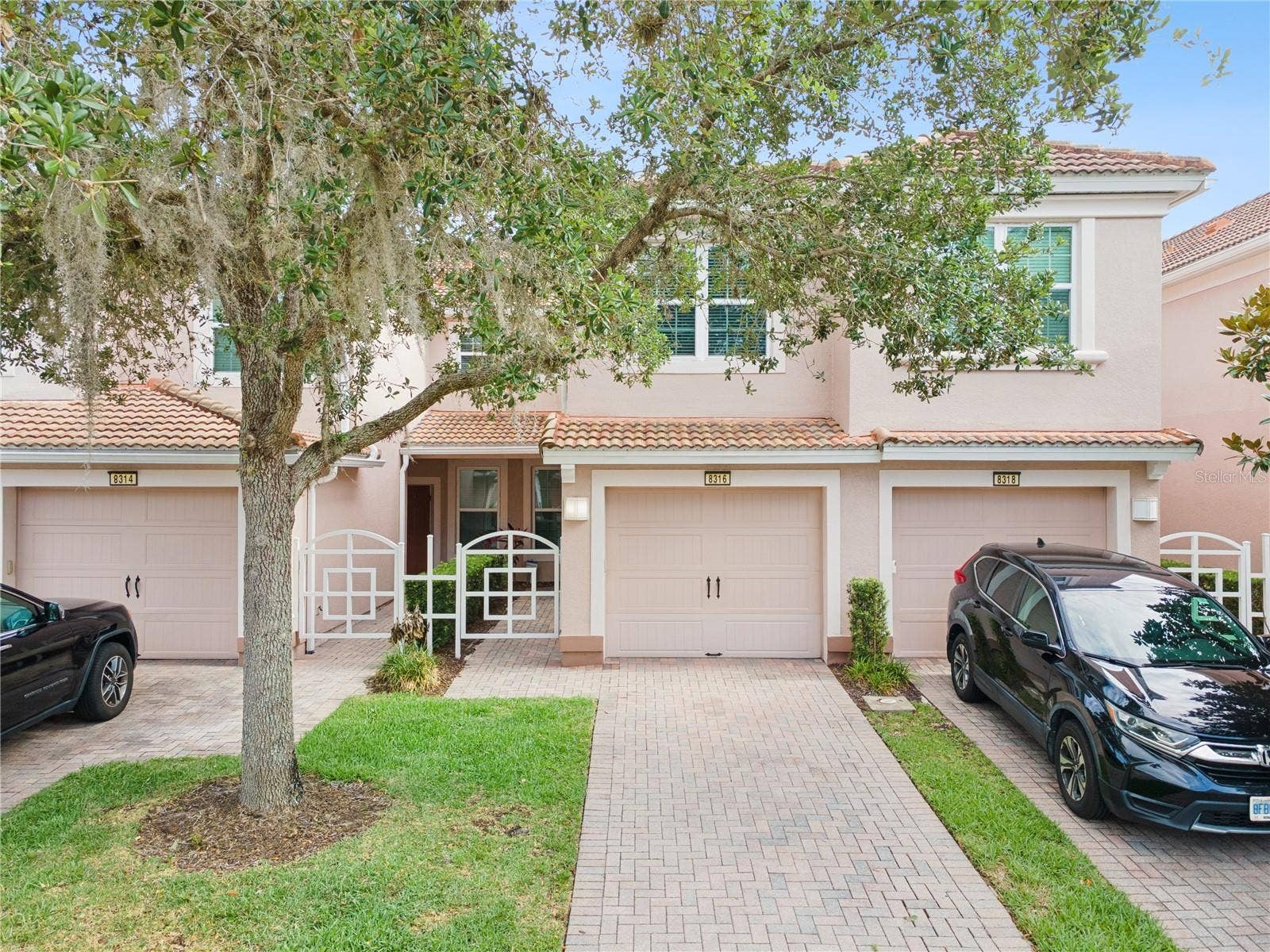 8316 FONTERA DRIVE, #8316, Davenport, FL 33896 Front of Condo