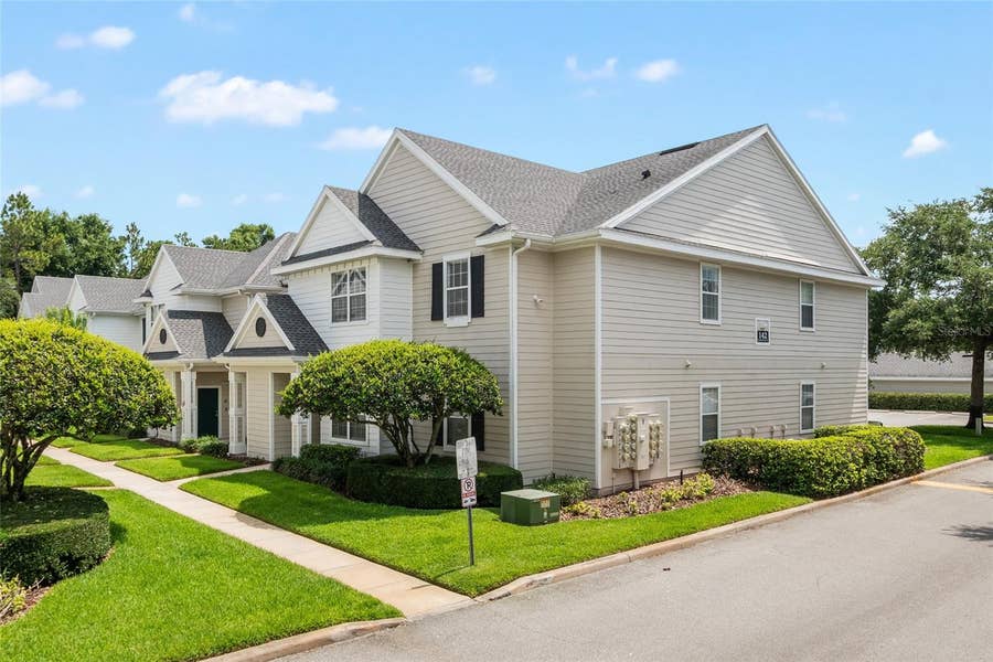 Property photo for 142 SOUTHERN PECAN CIRCLE, #205, Winter Garden, FL
