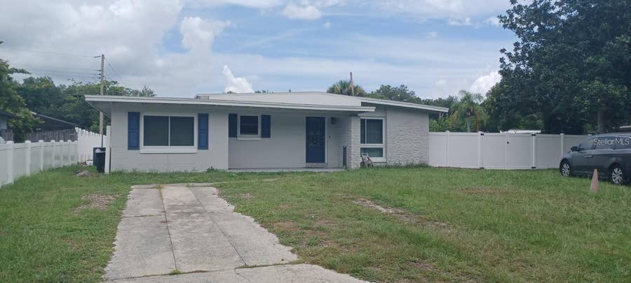 Property photo for 156 PINECREST DR, Sanford, FL