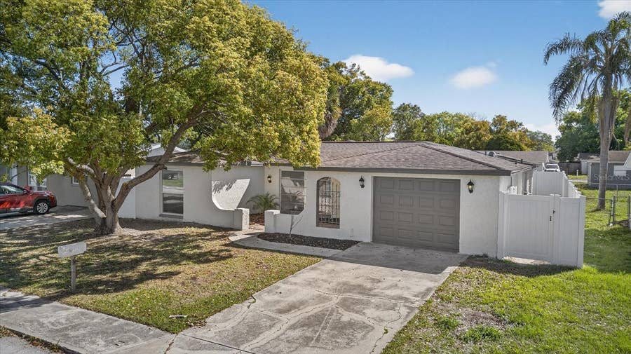 Property photo for 10028 VINEYARD LANE, Port Richey, FL