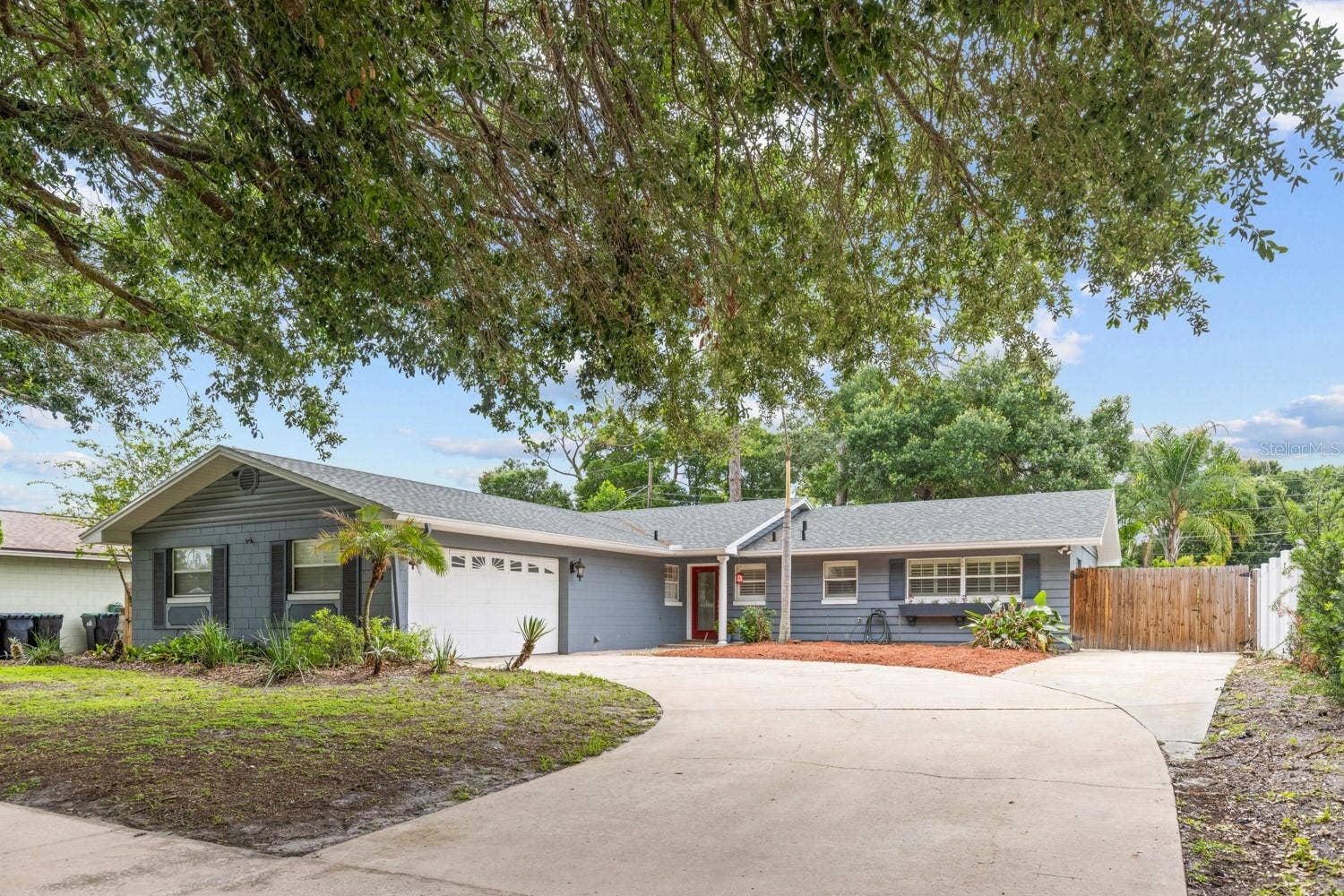528 SAINT DUNSTAN WAY, Winter Park, FL 32792 528 SAINT DUNSTAN WAY, Winter Park, FL 32792