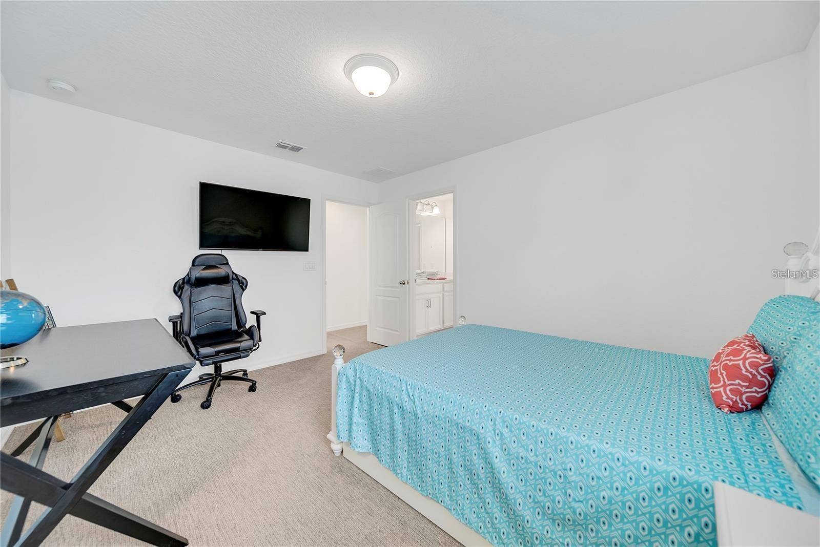6460 MAKRUT LIME DRIVE, Winter Garden, FL 34787 6460 MAKRUT LIME DRIVE, Winter Garden, FL 34787