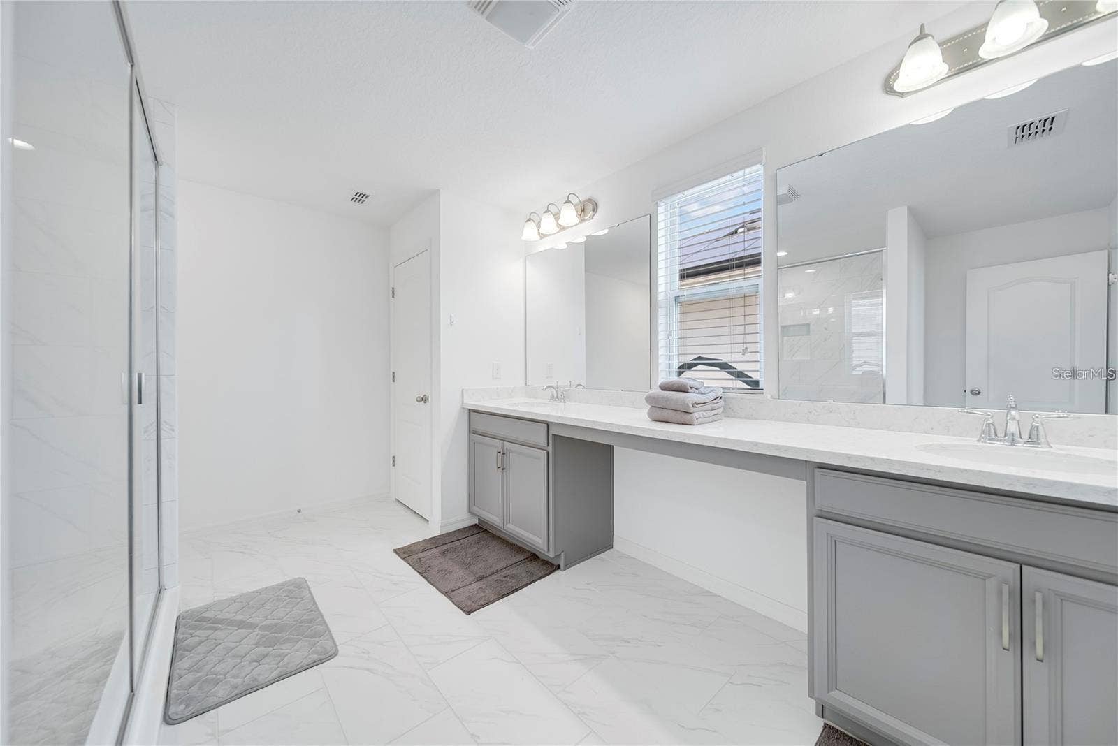 6460 MAKRUT LIME DRIVE, Winter Garden, FL 34787 6460 MAKRUT LIME DRIVE, Winter Garden, FL 34787