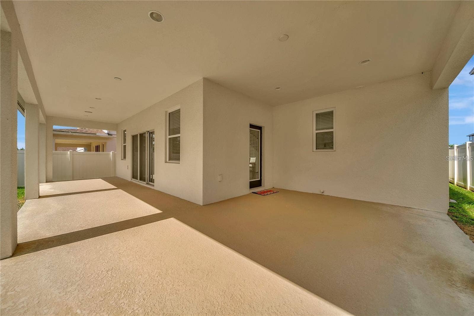 6460 MAKRUT LIME DRIVE, Winter Garden, FL 34787 6460 MAKRUT LIME DRIVE, Winter Garden, FL 34787