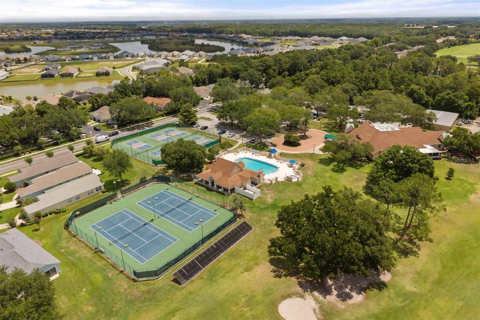 1521 EDGEWATER DRIVE, Mount Dora, FL 32757 1521 EDGEWATER DRIVE, Mount Dora, FL 32757