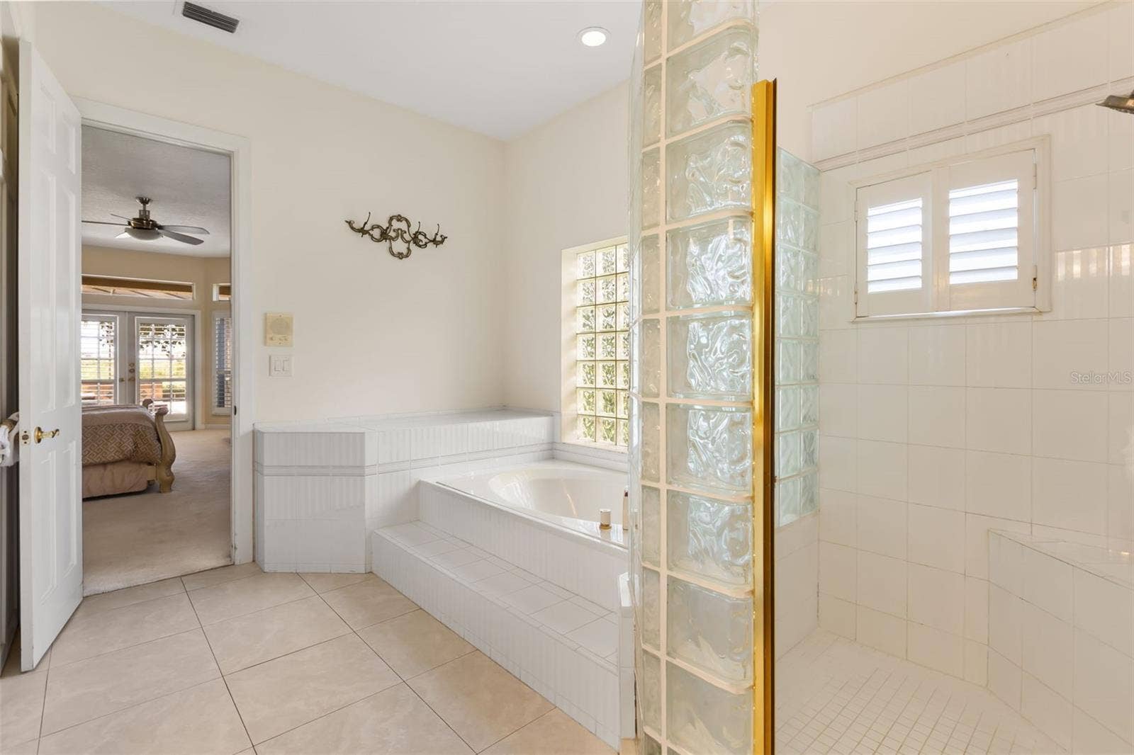 1521 EDGEWATER DRIVE, Mount Dora, FL 32757 1521 EDGEWATER DRIVE, Mount Dora, FL 32757
