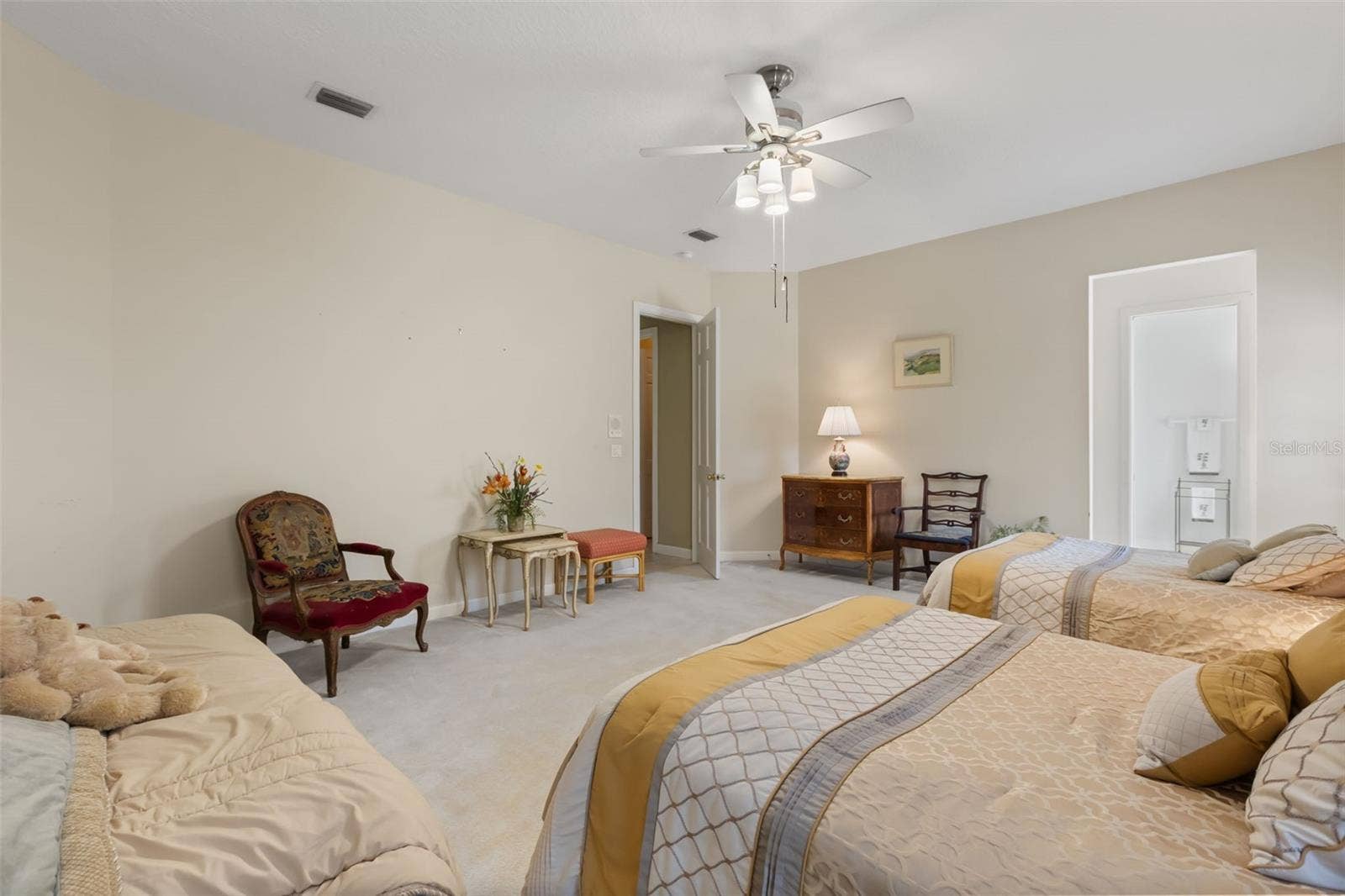 1521 EDGEWATER DRIVE, Mount Dora, FL 32757 1521 EDGEWATER DRIVE, Mount Dora, FL 32757