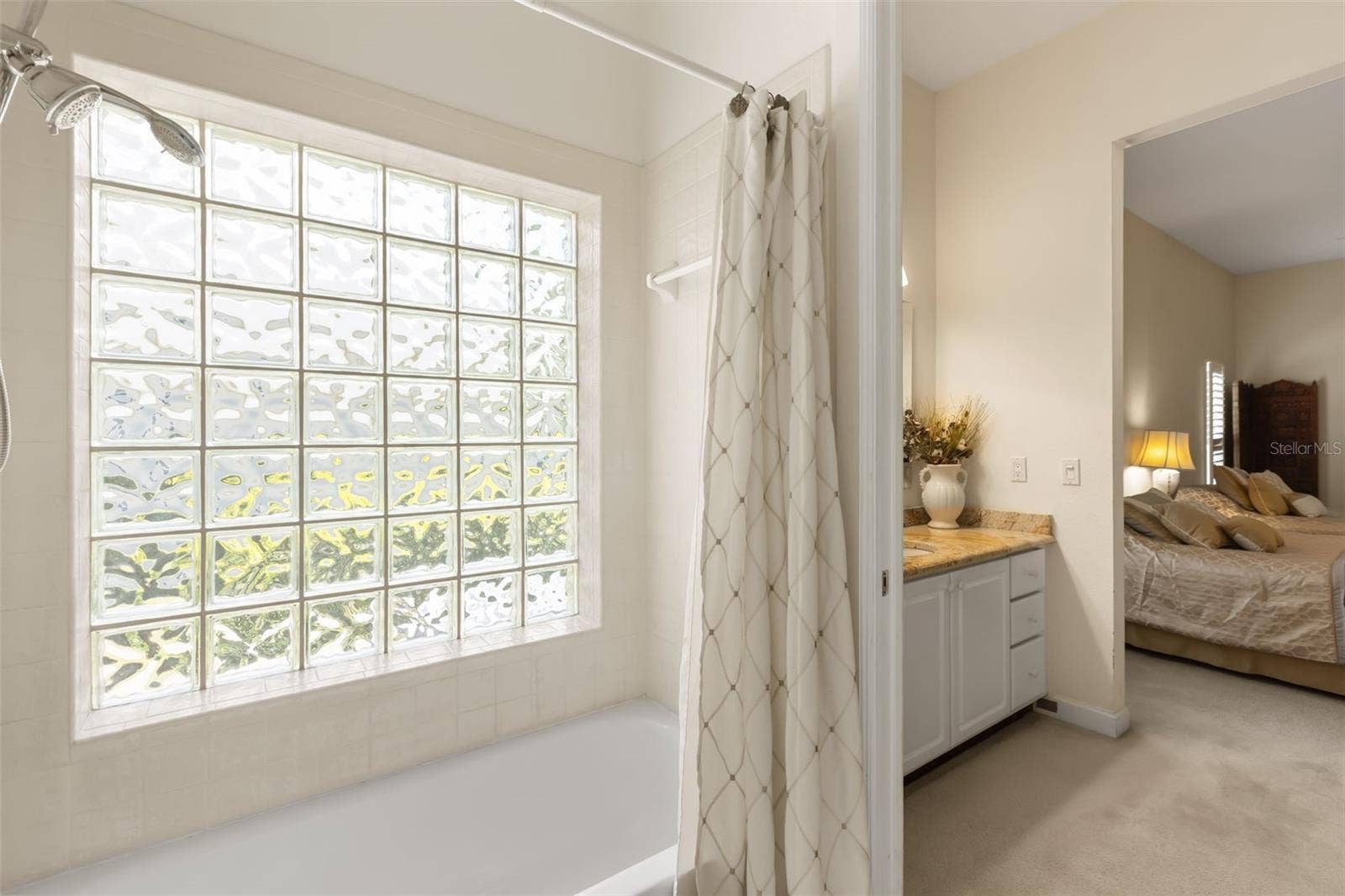 1521 EDGEWATER DRIVE, Mount Dora, FL 32757 1521 EDGEWATER DRIVE, Mount Dora, FL 32757
