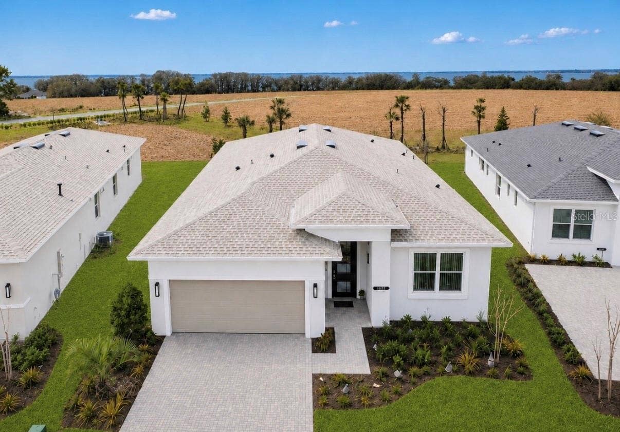 1599 BELLAGIO LOOP, Tavares, FL 32778