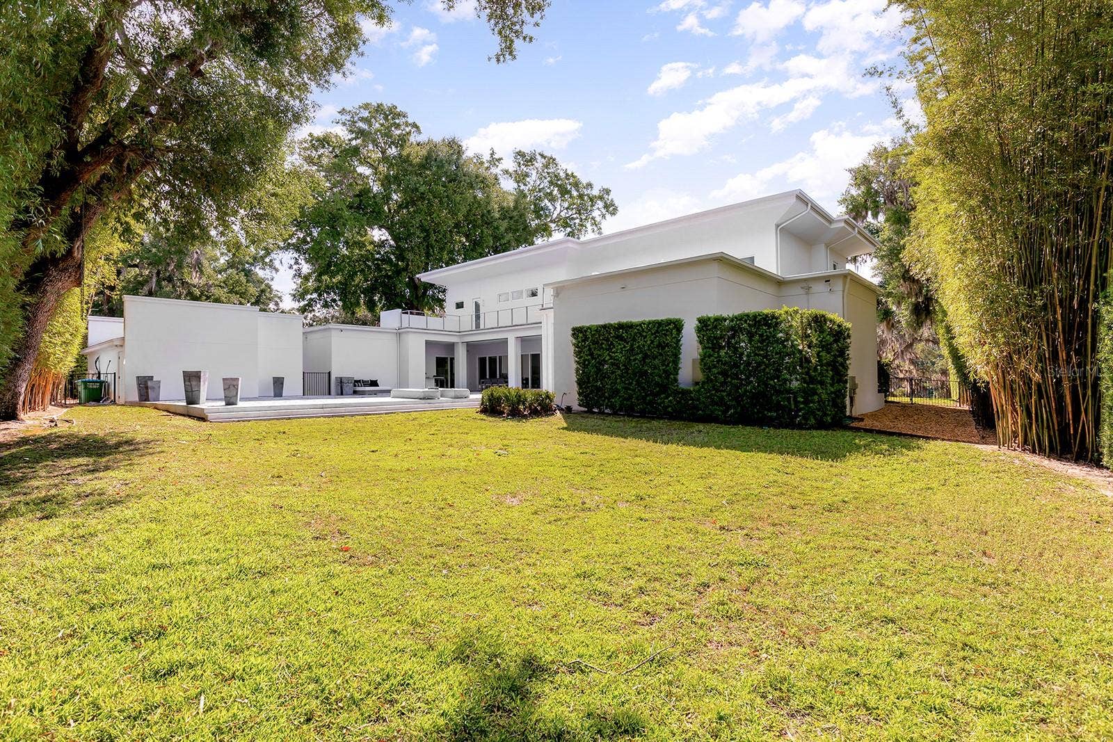 231 CHELTON CIRCLE, Winter Park, FL 32789 Spacious Sideyard
