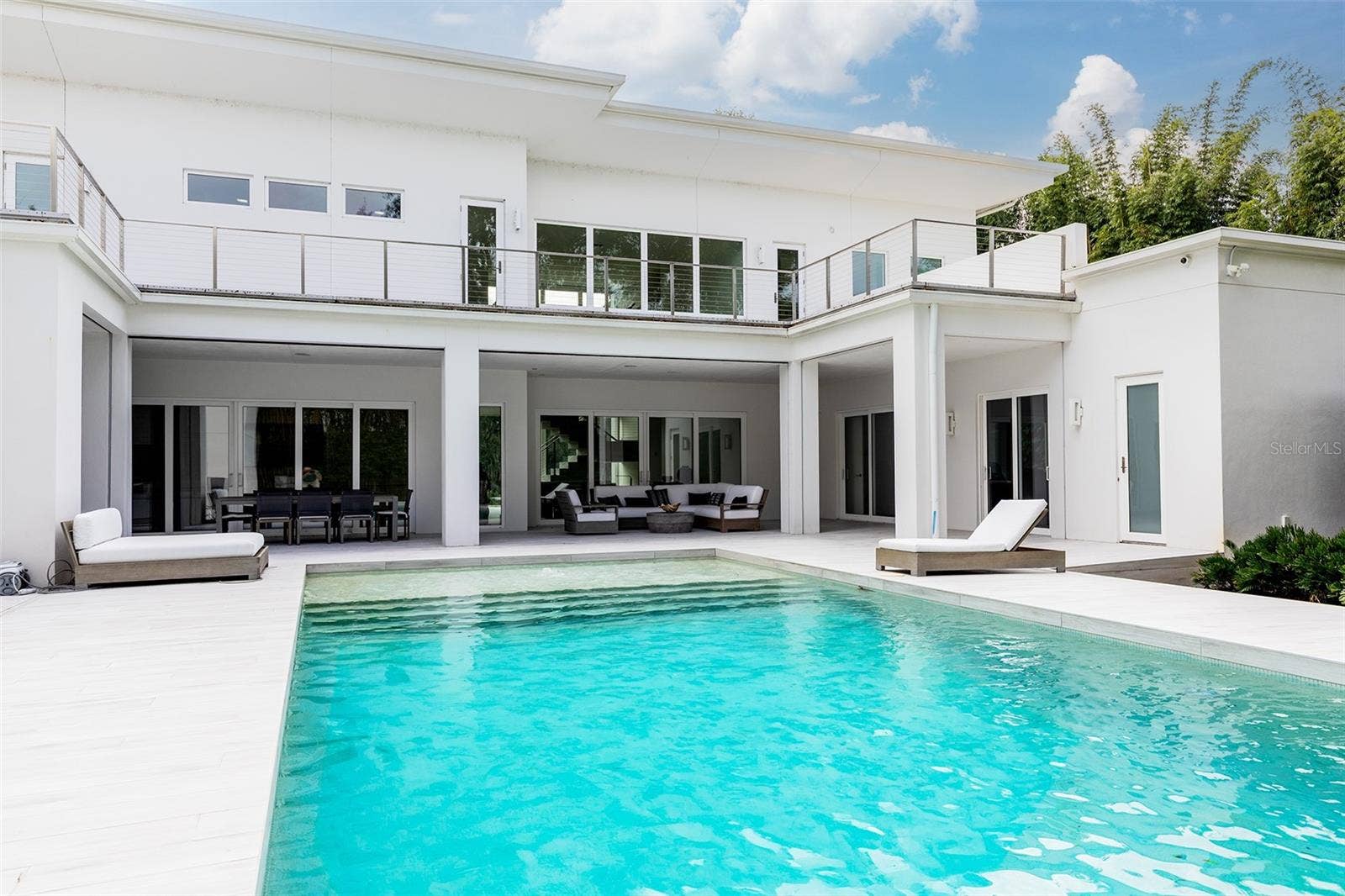231 CHELTON CIRCLE, Winter Park, FL 32789 In-Ground Pool + Rear Covered Lanai