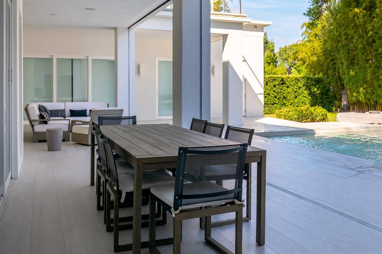 231 CHELTON CIRCLE, Winter Park, FL 32789 Rear Covered Lanai