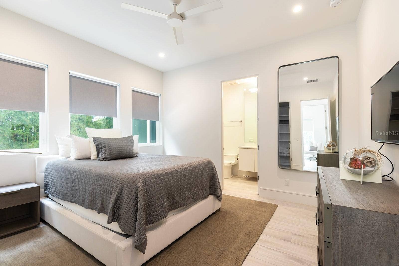 231 CHELTON CIRCLE, Winter Park, FL 32789 Bedroom 3 (Downstairs Ensuite)
