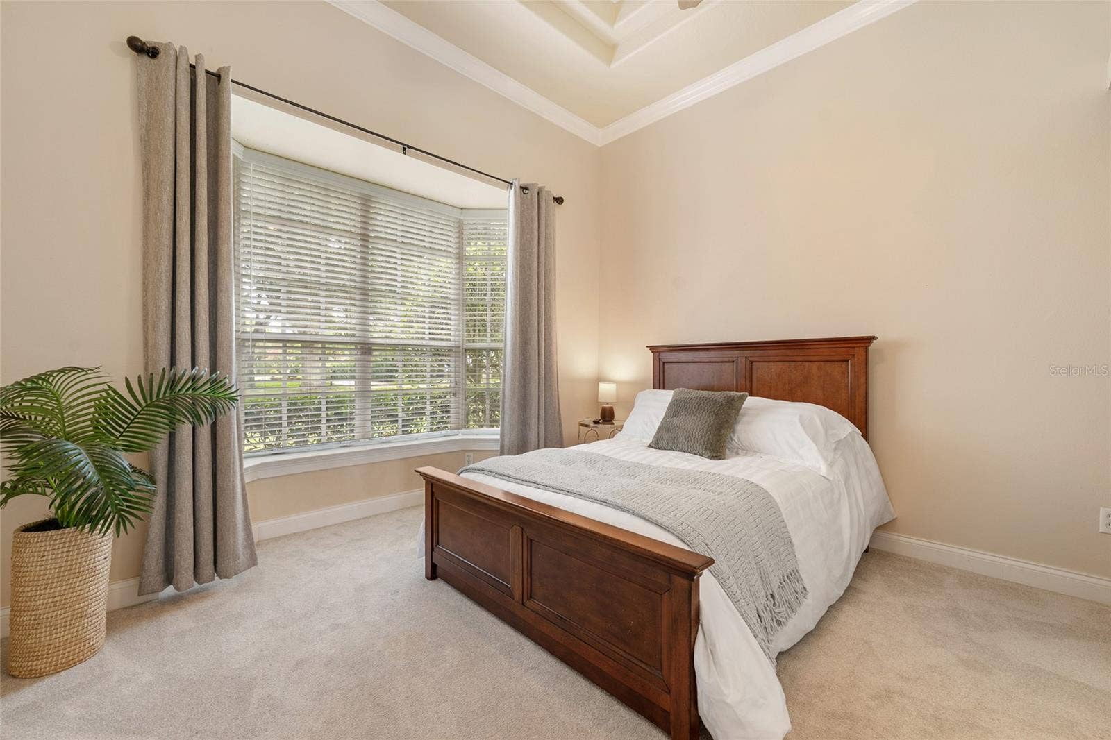 8612 OLDBRIDGE LANE, Orlando, FL 32819 8612 OLDBRIDGE LANE, Orlando, FL 32819