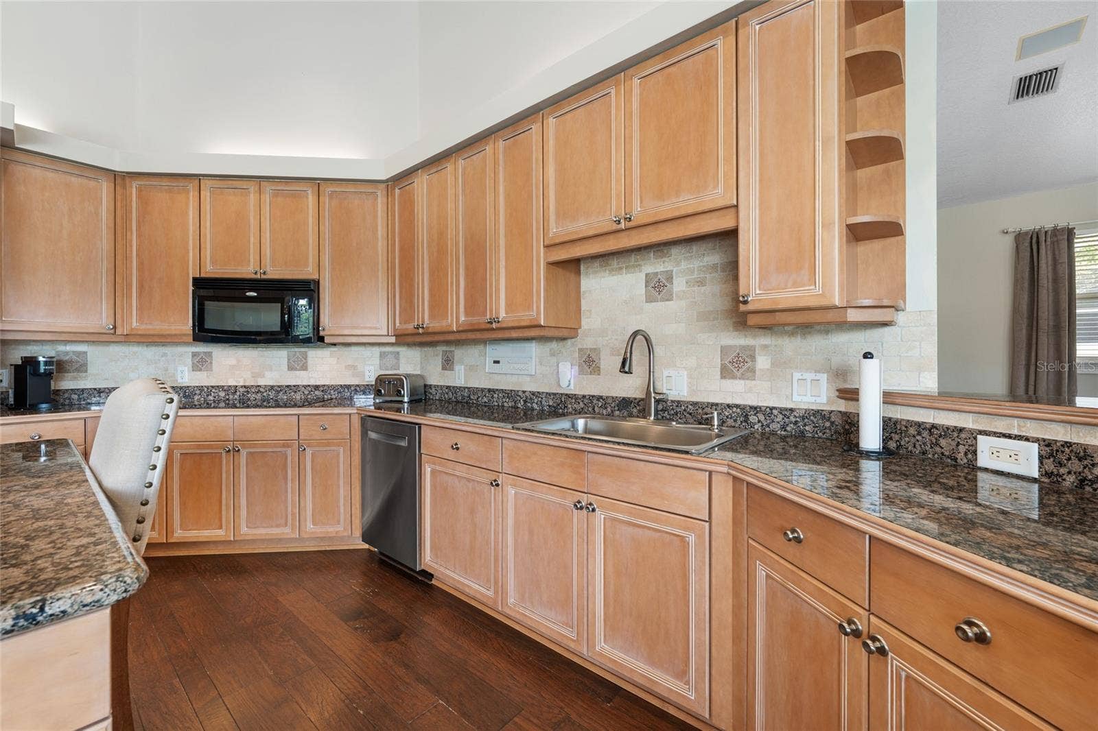 8612 OLDBRIDGE LANE, Orlando, FL 32819 8612 OLDBRIDGE LANE, Orlando, FL 32819