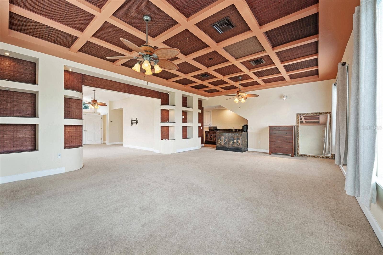 8612 OLDBRIDGE LANE, Orlando, FL 32819 8612 OLDBRIDGE LANE, Orlando, FL 32819