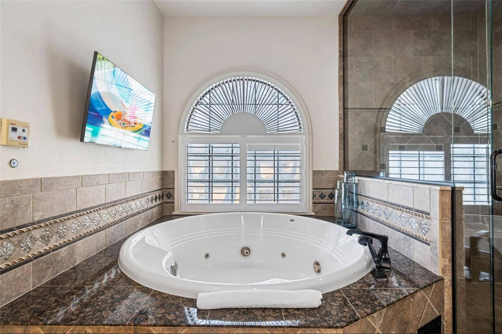 304 MUIRFIELD LOOP, Reunion, FL 34747 Party Tub!
