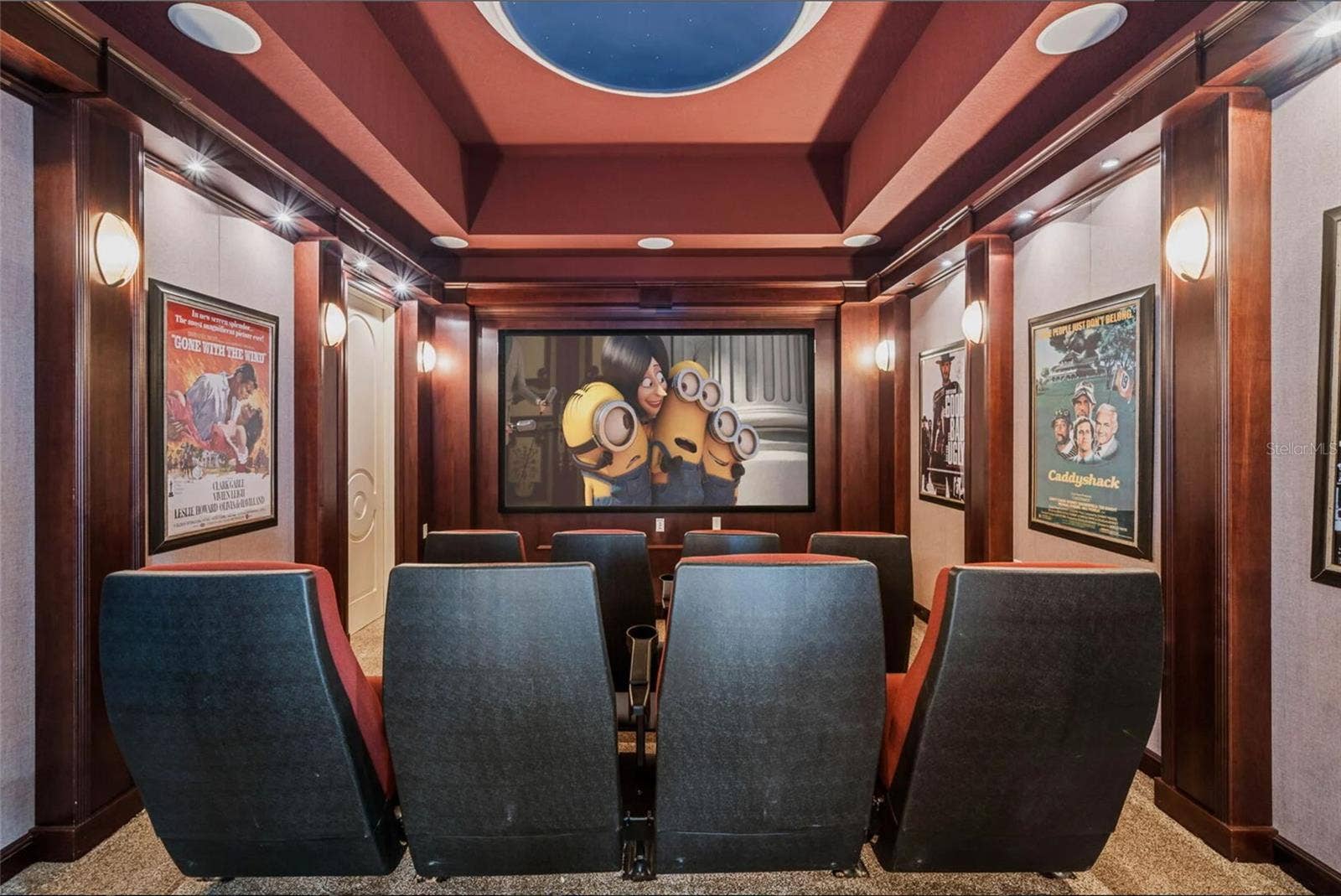 304 MUIRFIELD LOOP, Reunion, FL 34747 Get the Popcorn ready!