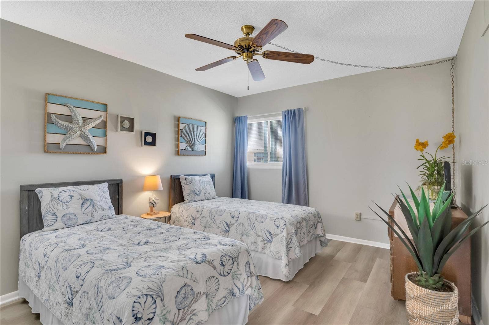 715 S BEACH STREET, #211D, Daytona Beach, FL 32114 715 S BEACH STREET, #211D, Daytona Beach, FL 32114
