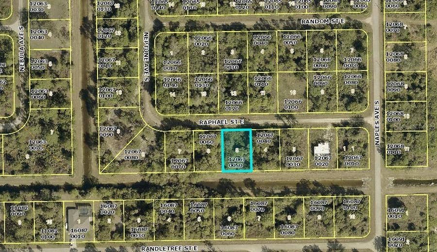 Property photo for 1238 RAPHAEL ST E, Lehigh Acres, FL