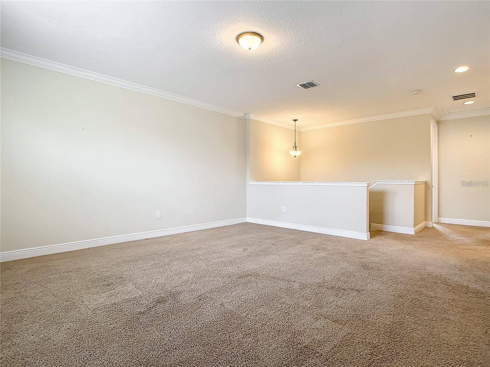 421 MEADOWRIDGE COVE, Longwood, FL 32750 421 MEADOWRIDGE COVE, Longwood, FL 32750