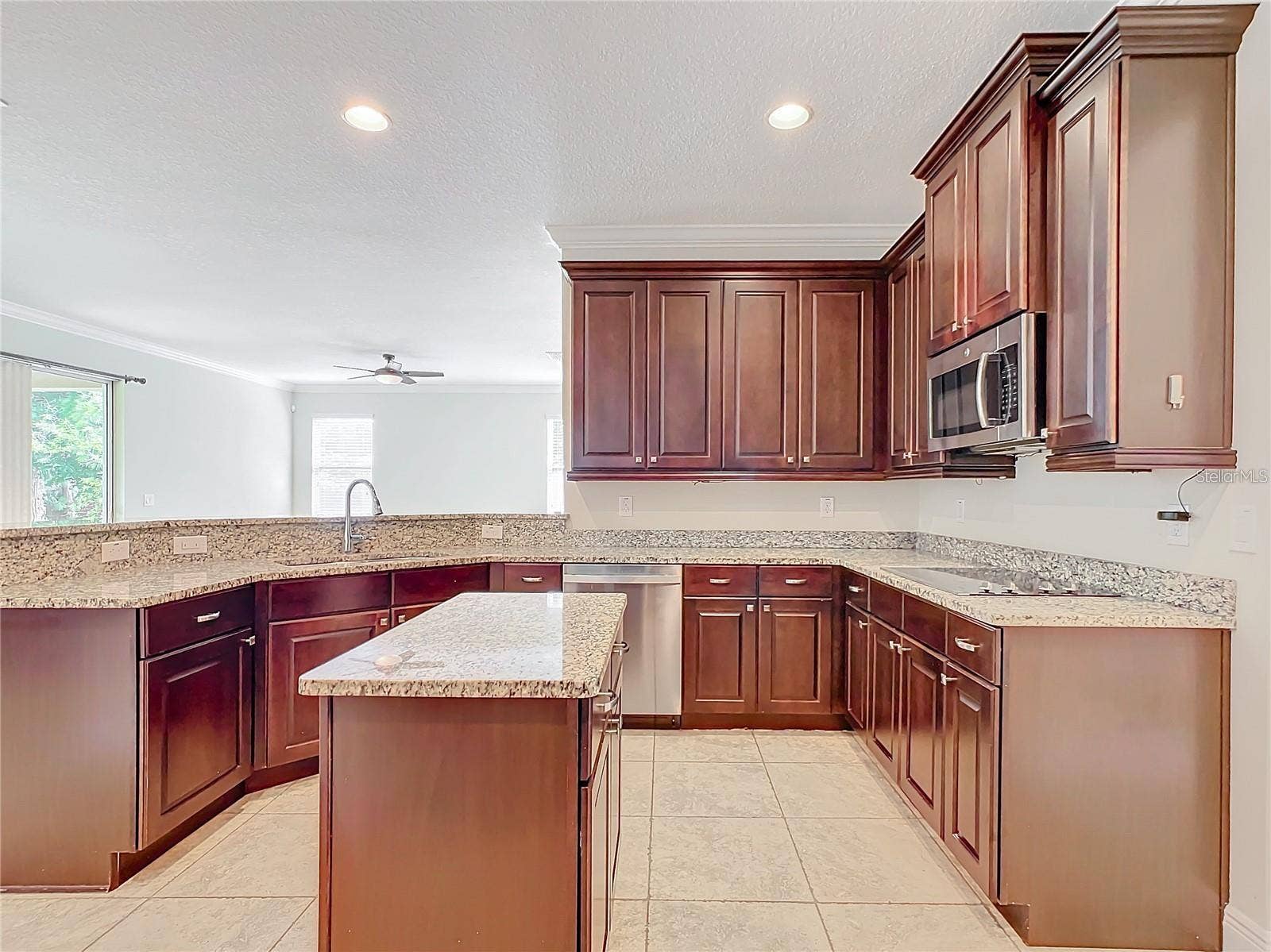421 MEADOWRIDGE COVE, Longwood, FL 32750 421 MEADOWRIDGE COVE, Longwood, FL 32750