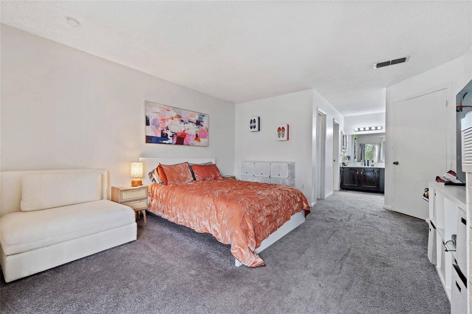 4312 LAKEWAY DRIVE, #12F, Orlando, FL 32839 4312 LAKEWAY DRIVE, #12F, Orlando, FL 32839