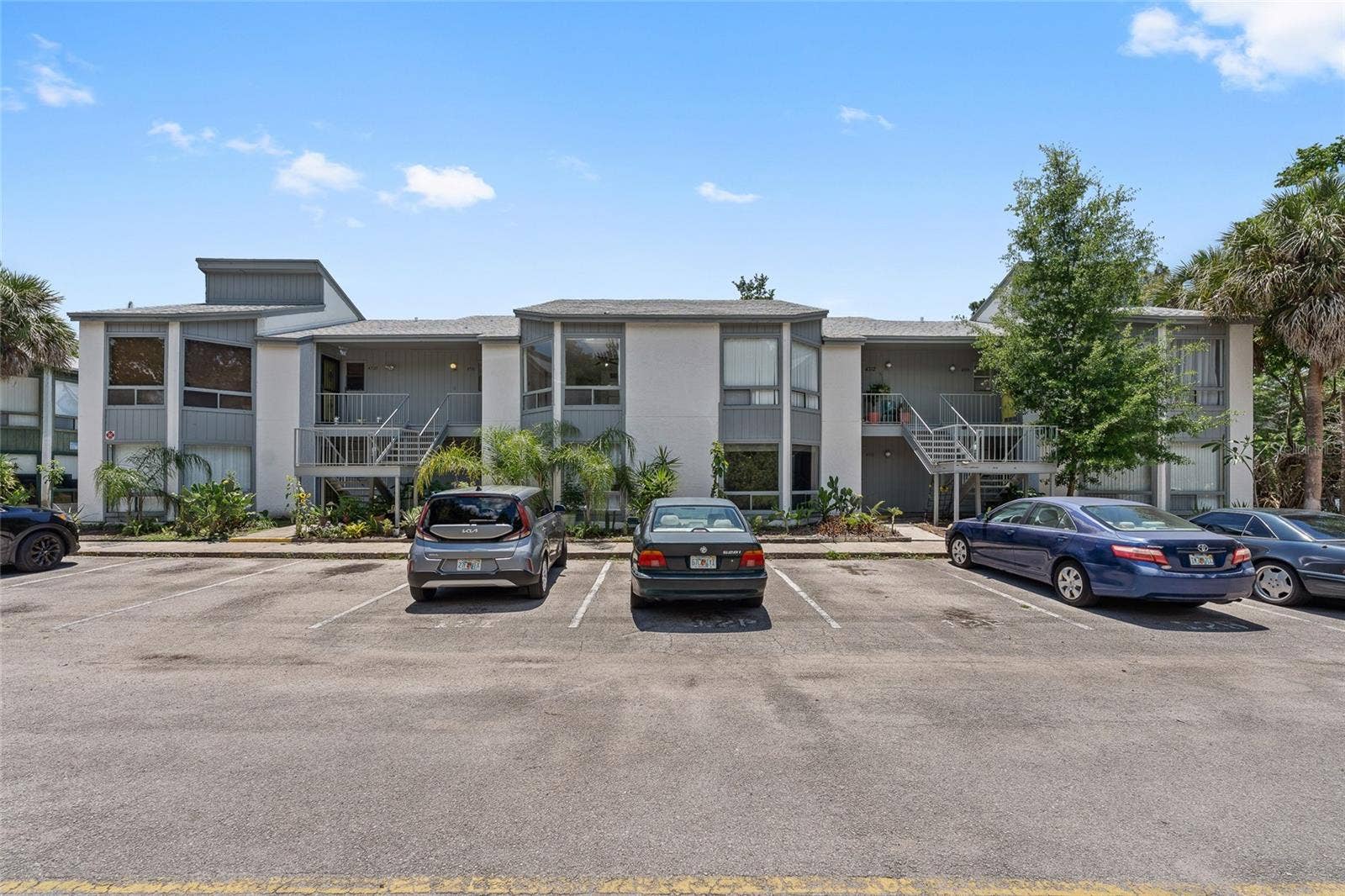 4312 LAKEWAY DRIVE, #12F, Orlando, FL 32839 4312 LAKEWAY DRIVE, #12F, Orlando, FL 32839