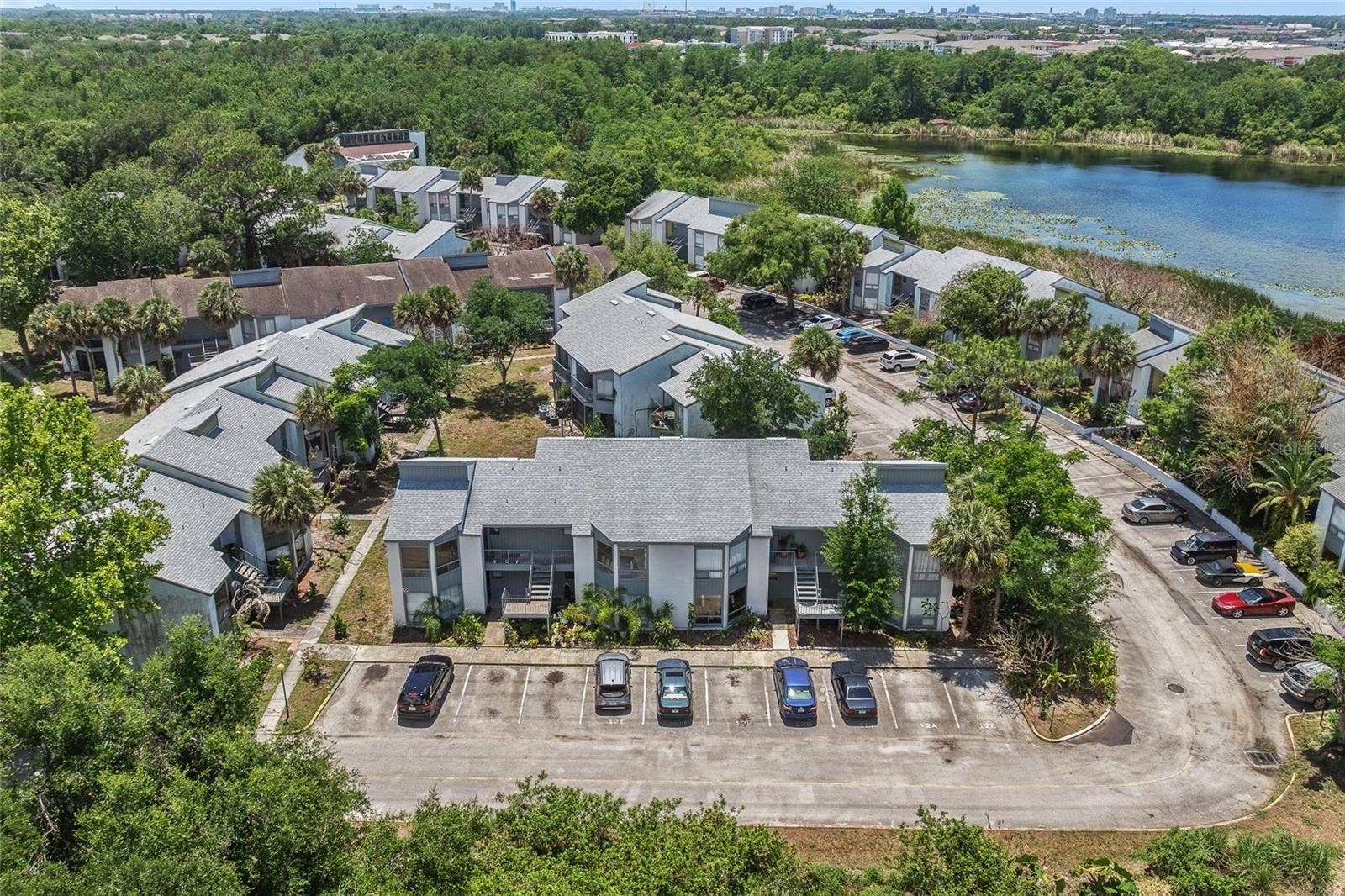 4312 LAKEWAY DRIVE, #12F, Orlando, FL 32839 4312 LAKEWAY DRIVE, #12F, Orlando, FL 32839