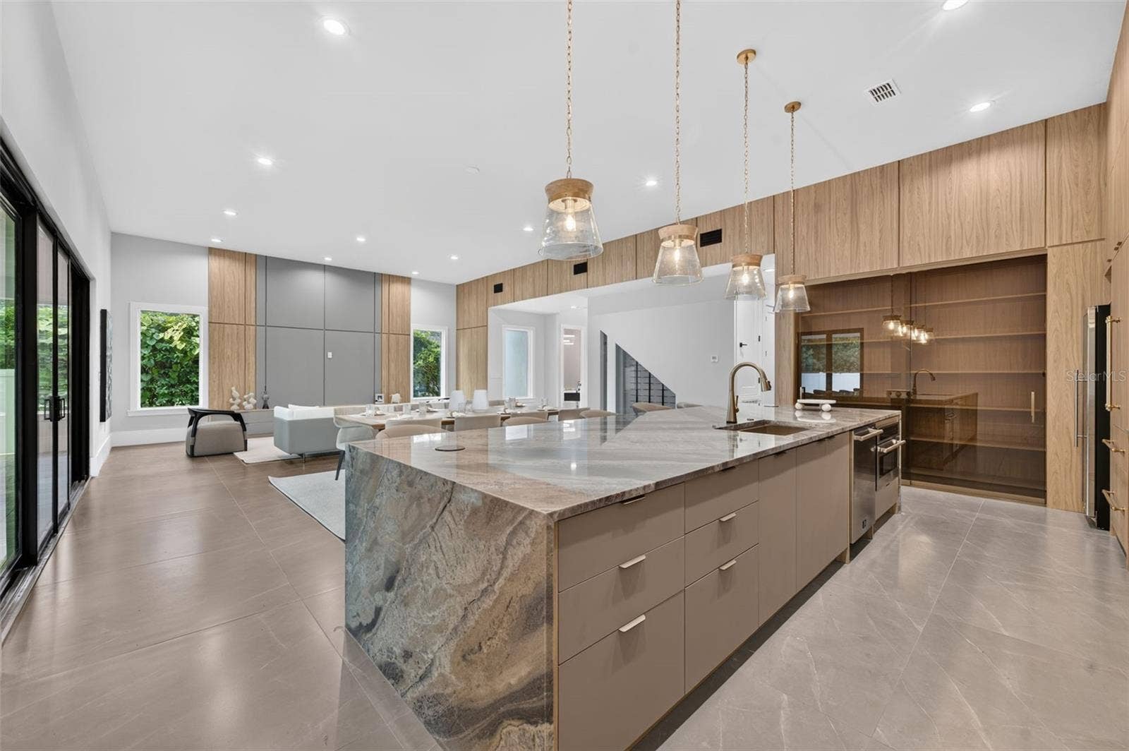 240 N PHELPS AVENUE, Winter Park, FL 32789 240 N PHELPS AVENUE, Winter Park, FL 32789