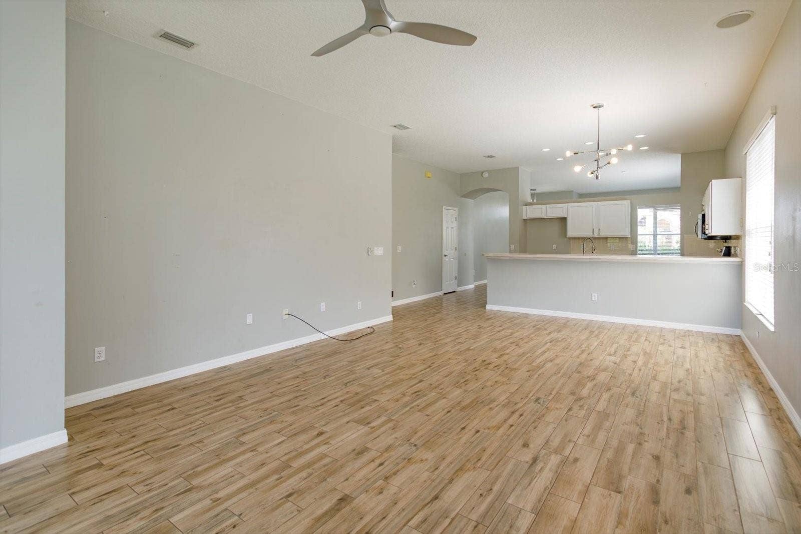 13236 LUXBURY LOOP, Orlando, FL 32837 13236 LUXBURY LOOP, Orlando, FL 32837