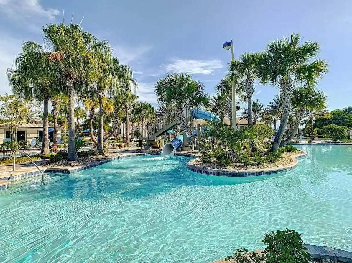 8955 CABOT CLIFFS DRIVE, Davenport, FL 33896 8955 CABOT CLIFFS DRIVE, Davenport, FL 33896
